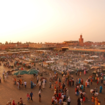 Maroc_Marrakech_Jemaa-el-Fna_Luc_Viatour